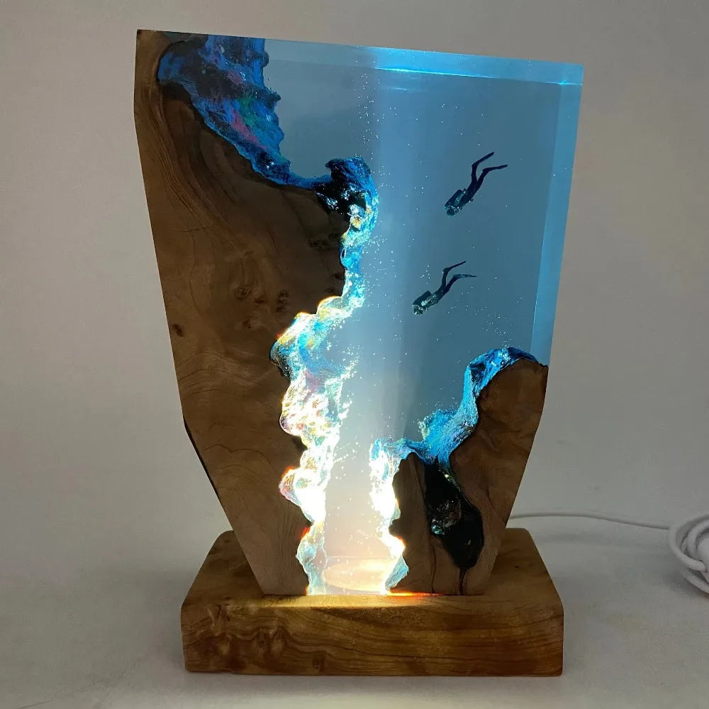 New Seabed World Organism Resin Table Light Creactive Art Decoration Lamp Diving Cave Explorationtheme Night Light USB Charge