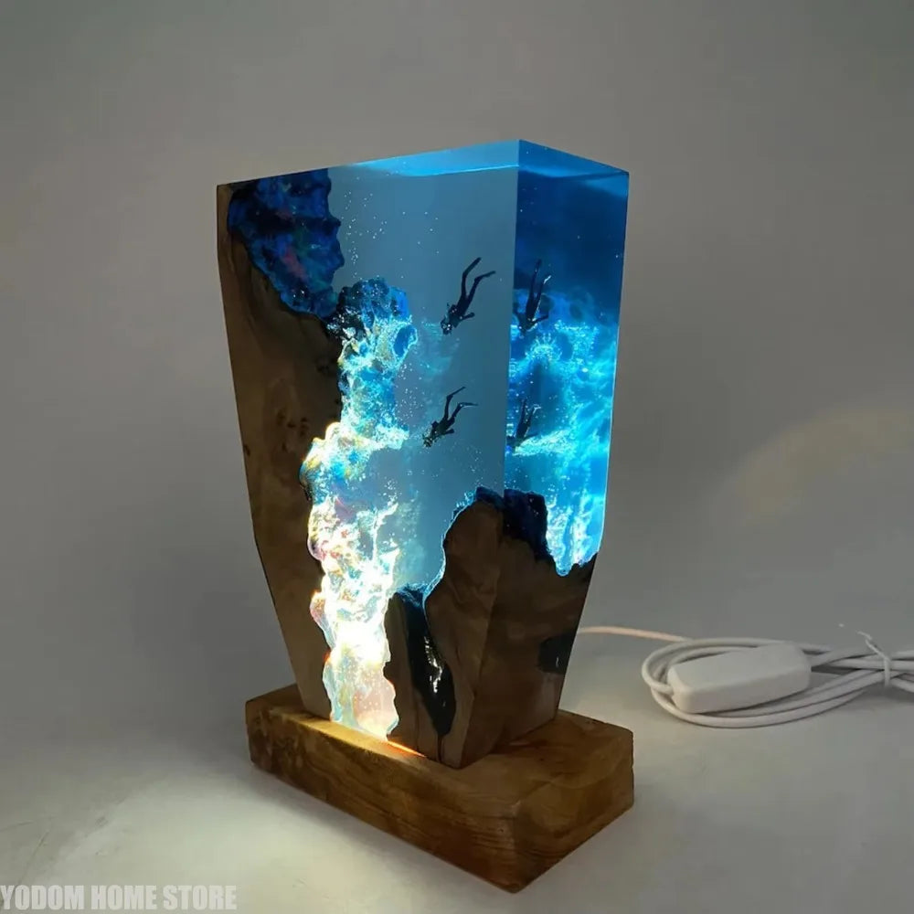 New Seabed World Organism Resin Table Light Creactive Art Decoration Lamp Diving Cave Explorationtheme Night Light USB Charge